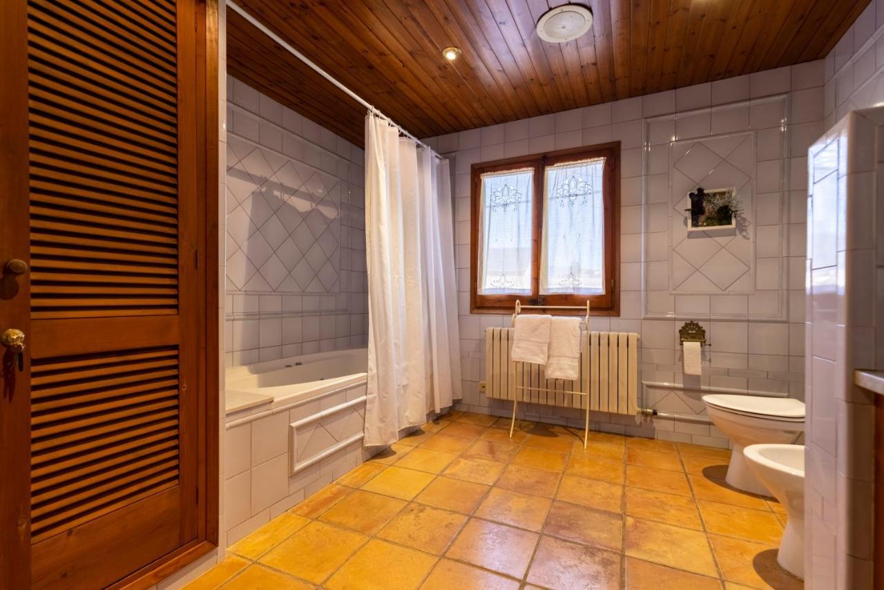 Casa El Moli De Bor A Cerdanya Villa Bagian luar foto